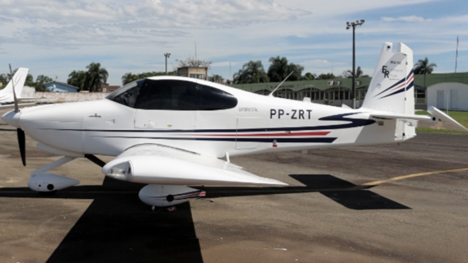 Un empresario, un médico y un abogado brasileños viajaban en el  avión  desaparecido